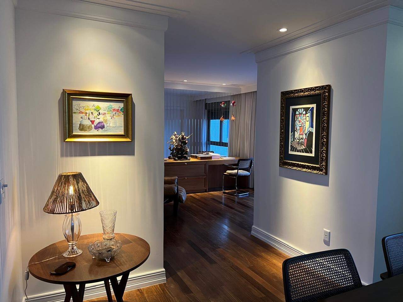 Apartamento de 2 quartos, 160m² no bairro Centro, em Balneário Camboriú | Eu Corretor