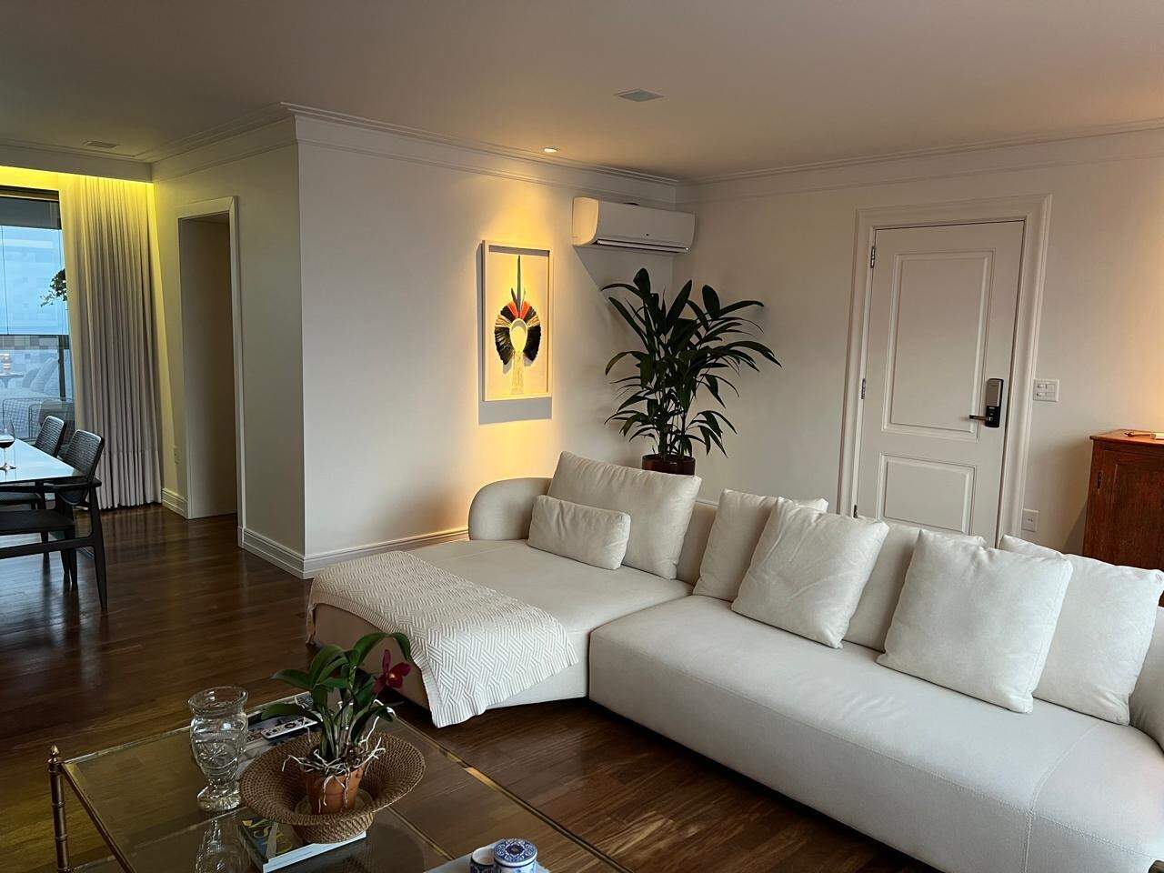 Apartamento de 2 quartos, 160m² no bairro Centro, em Balneário Camboriú | Eu Corretor