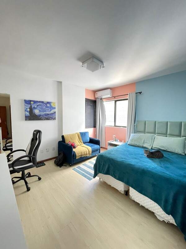 Apartamento à venda no Centro: