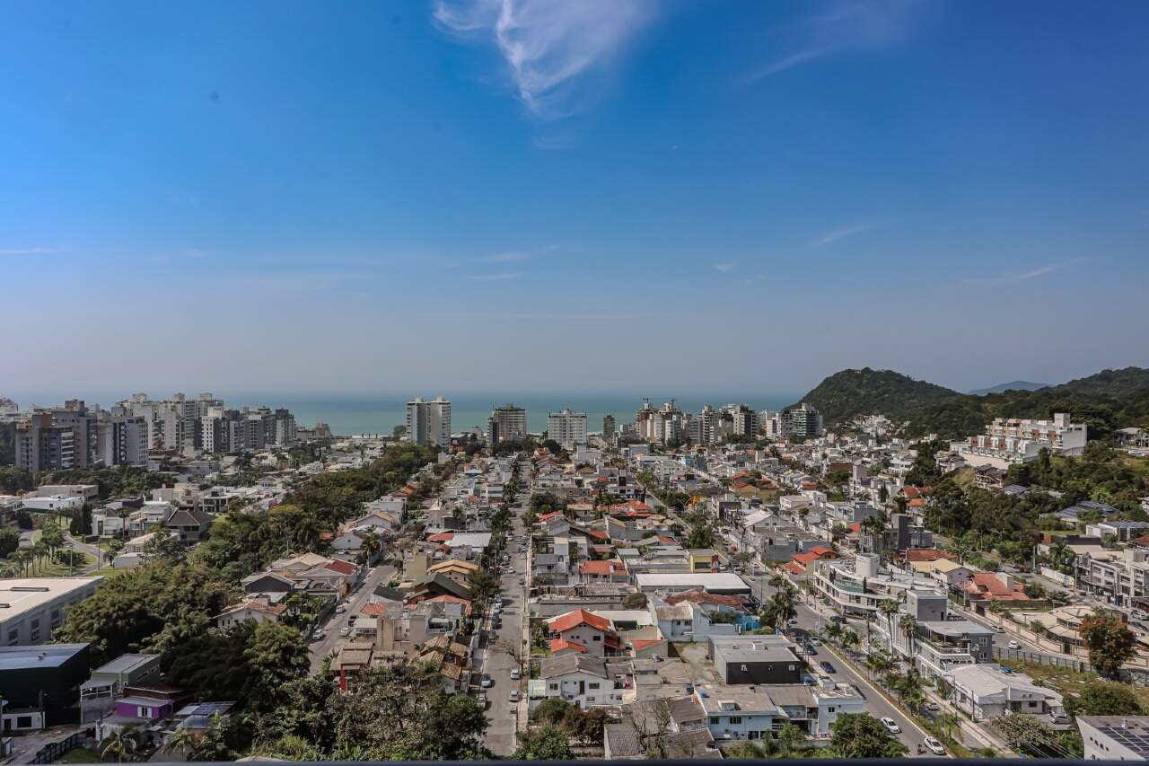 Apartamento à venda no Praia Brava: 