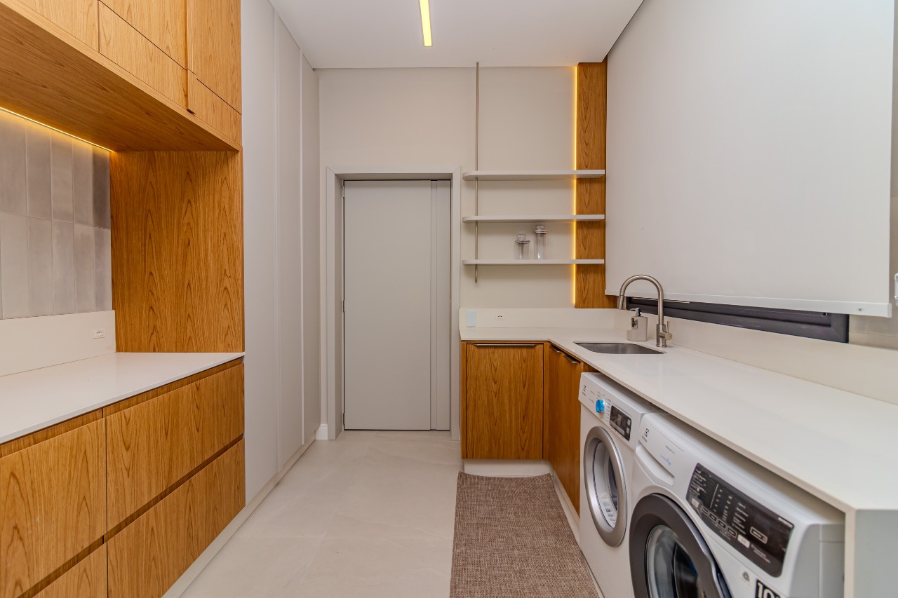 Casa de Condomínio à venda no Santa Regina : 