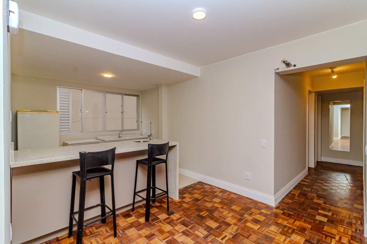 Apartamento à venda no Pioneiros: