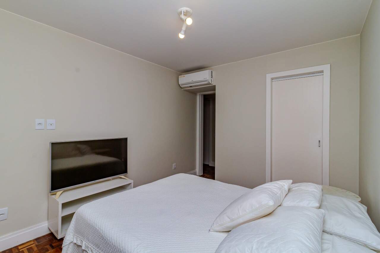 Apartamento à venda no Pioneiros: