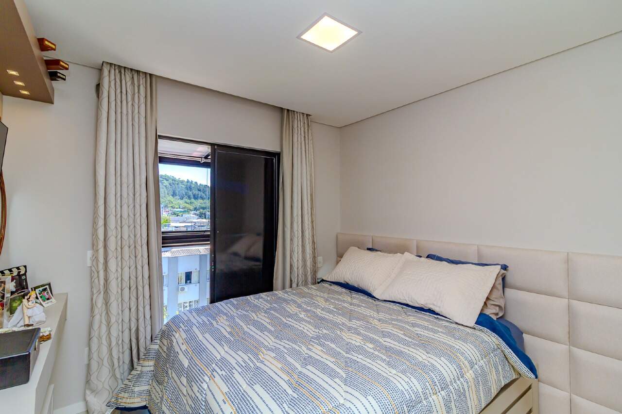 Apartamento diferenciado à venda no Centro: 