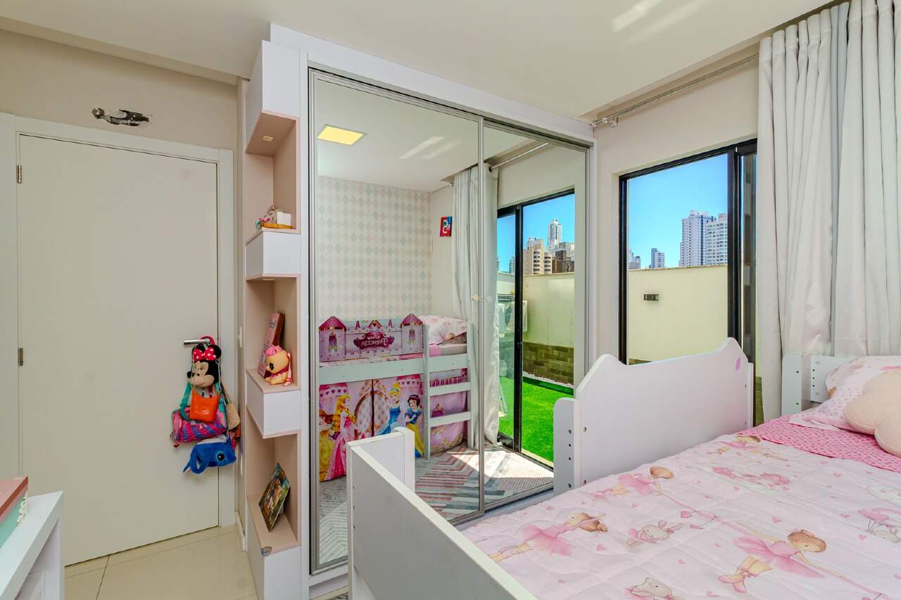 Apartamento diferenciado à venda no Centro: 