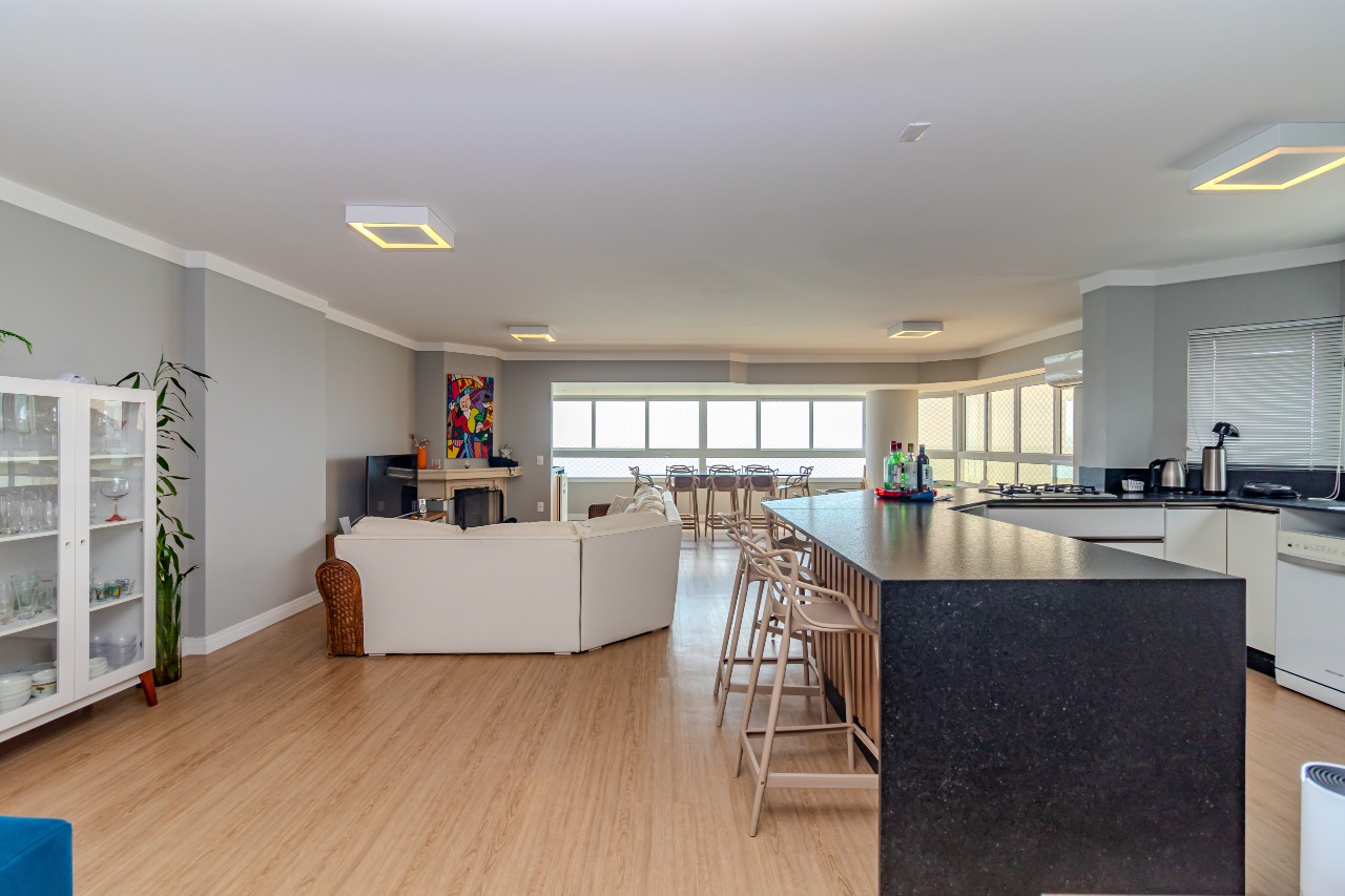 Apartamento à venda no Centro: