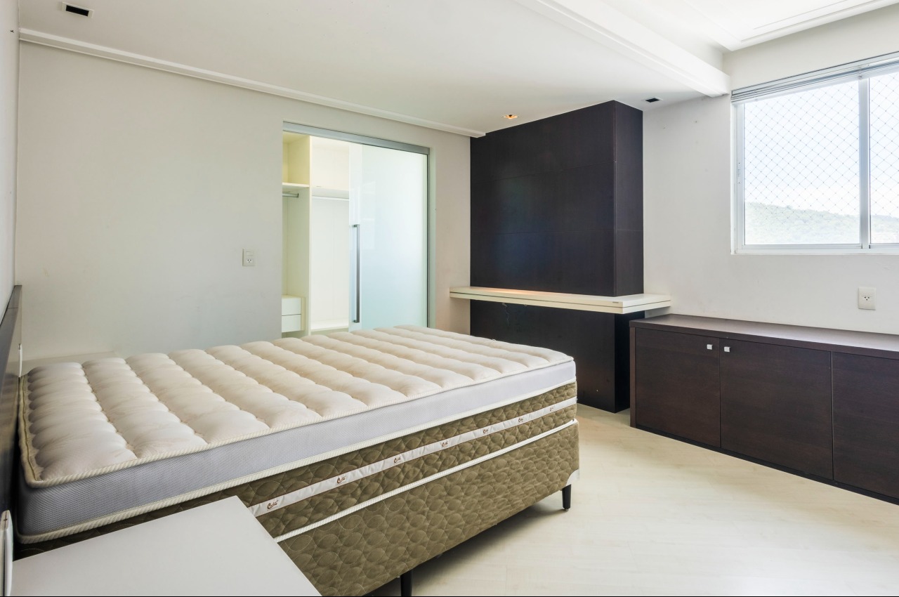 Cobertura à venda no Fazenda: 