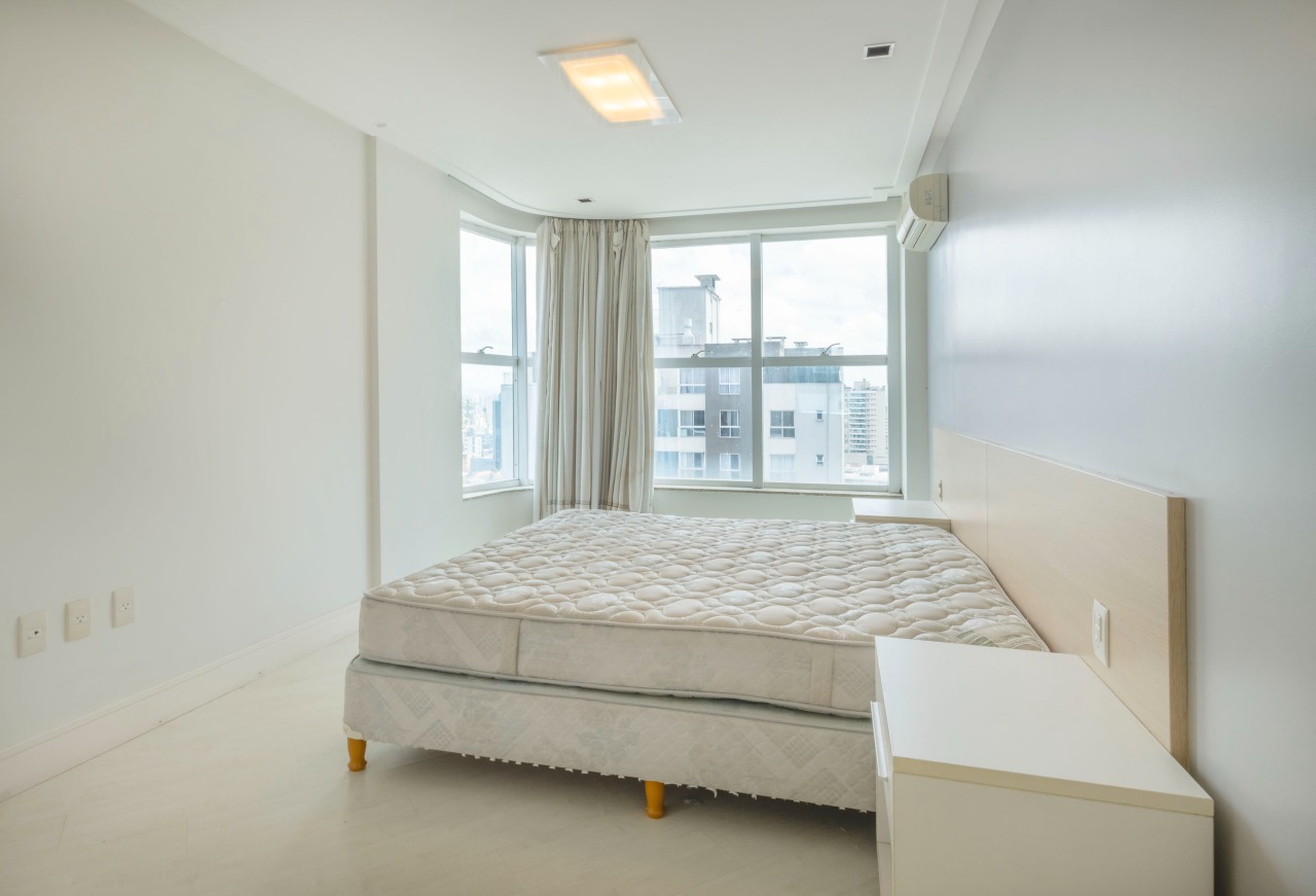 Cobertura à venda no Fazenda: 