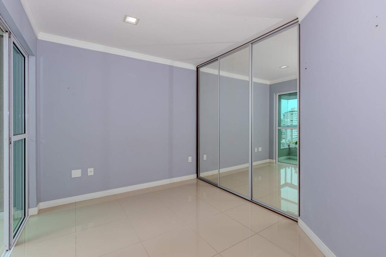 Apartamento à venda no Praia Brava: 