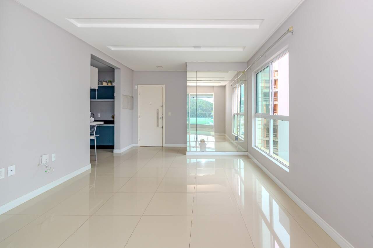 Apartamento à venda no Praia Brava: 