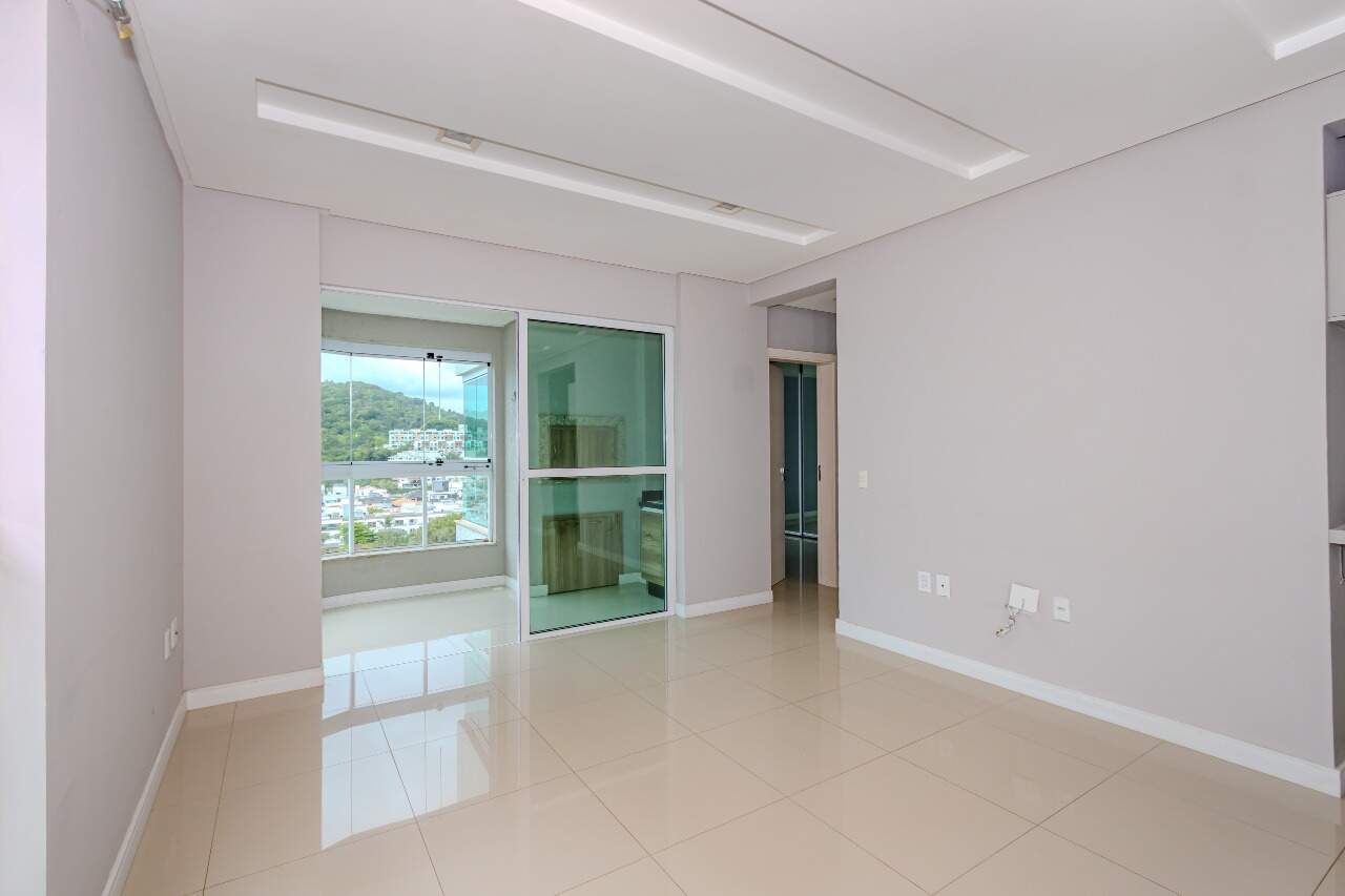 Apartamento à venda no Praia Brava: 