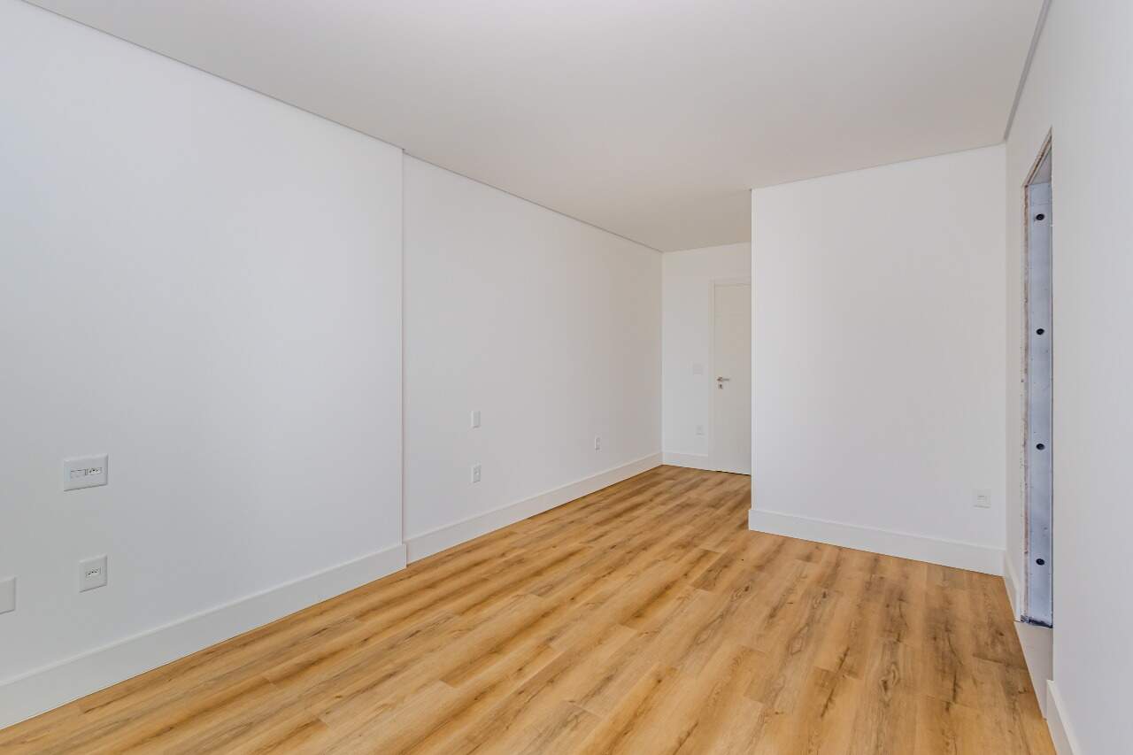 Apartamento à venda no Praia Brava: 