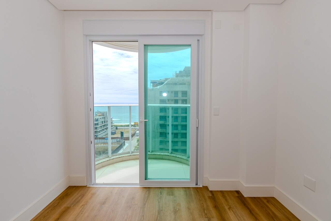 Apartamento à venda no Praia Brava: 