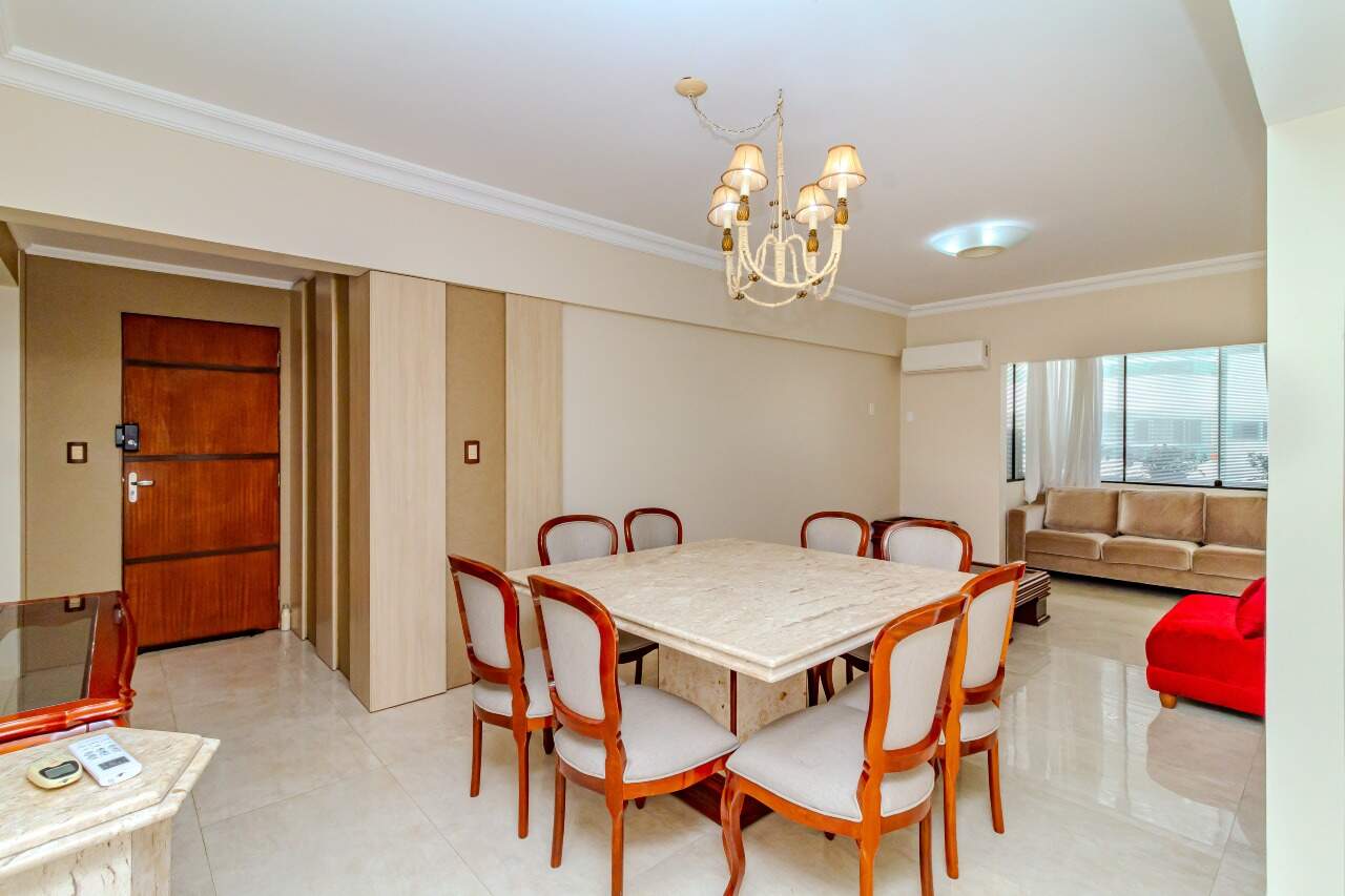 Apartamento diferenciado à venda no Centro: 