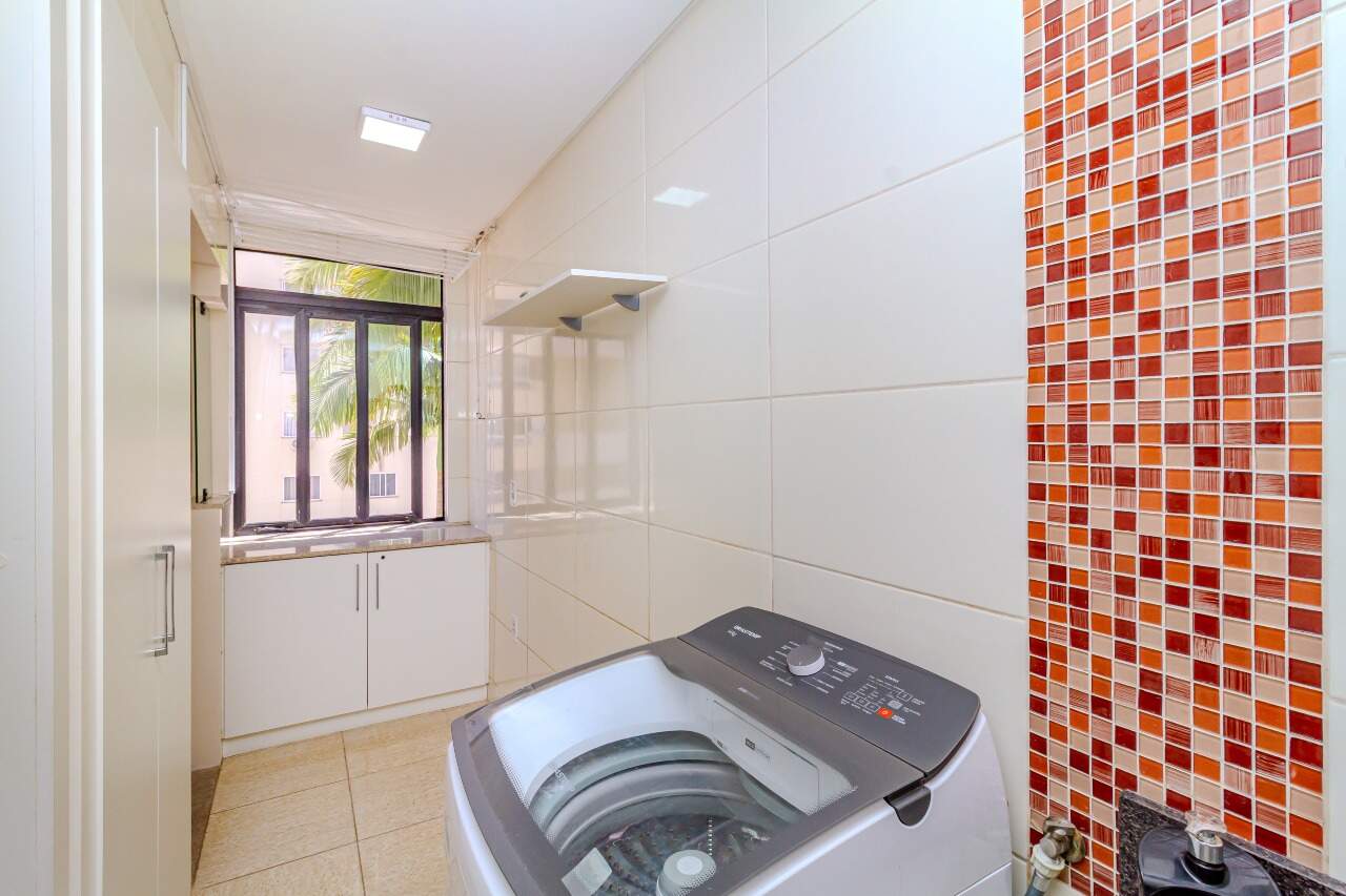 Apartamento diferenciado à venda no Centro: 