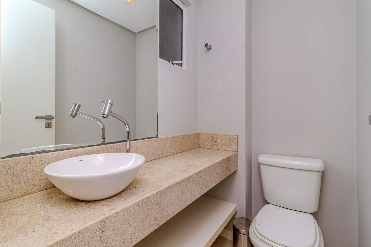 Apartamento à venda no Pioneiros:
