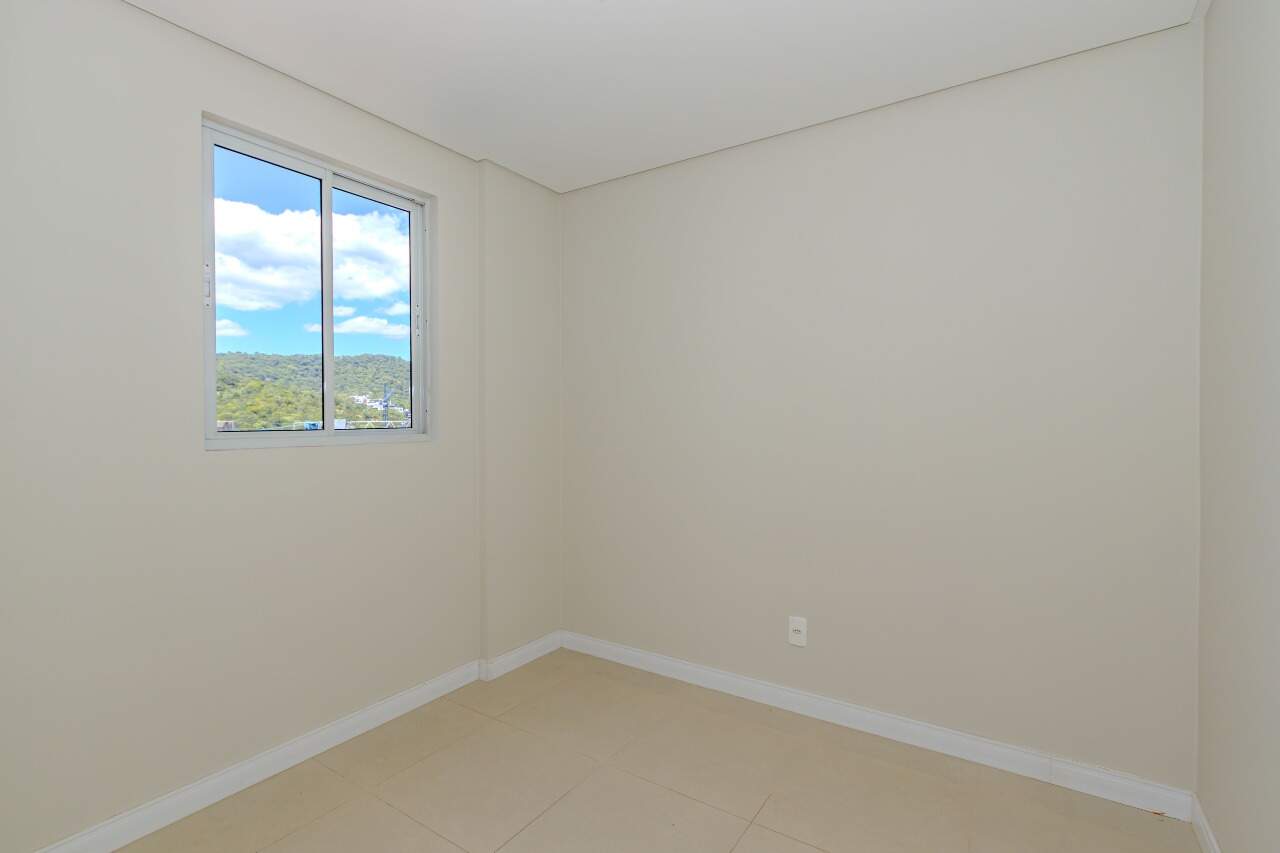 Apartamento à venda no Praia Brava: 