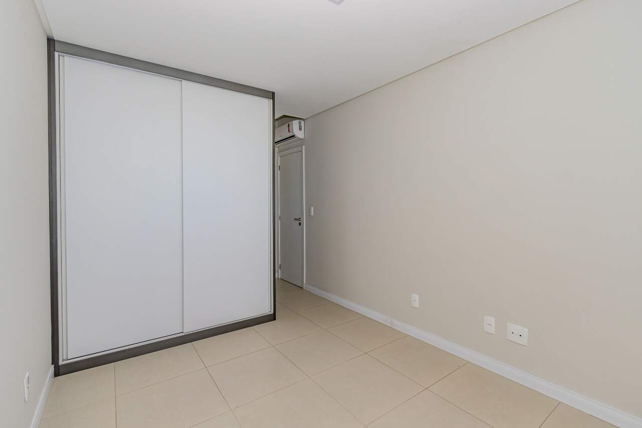 Apartamento à venda no Praia Brava: 