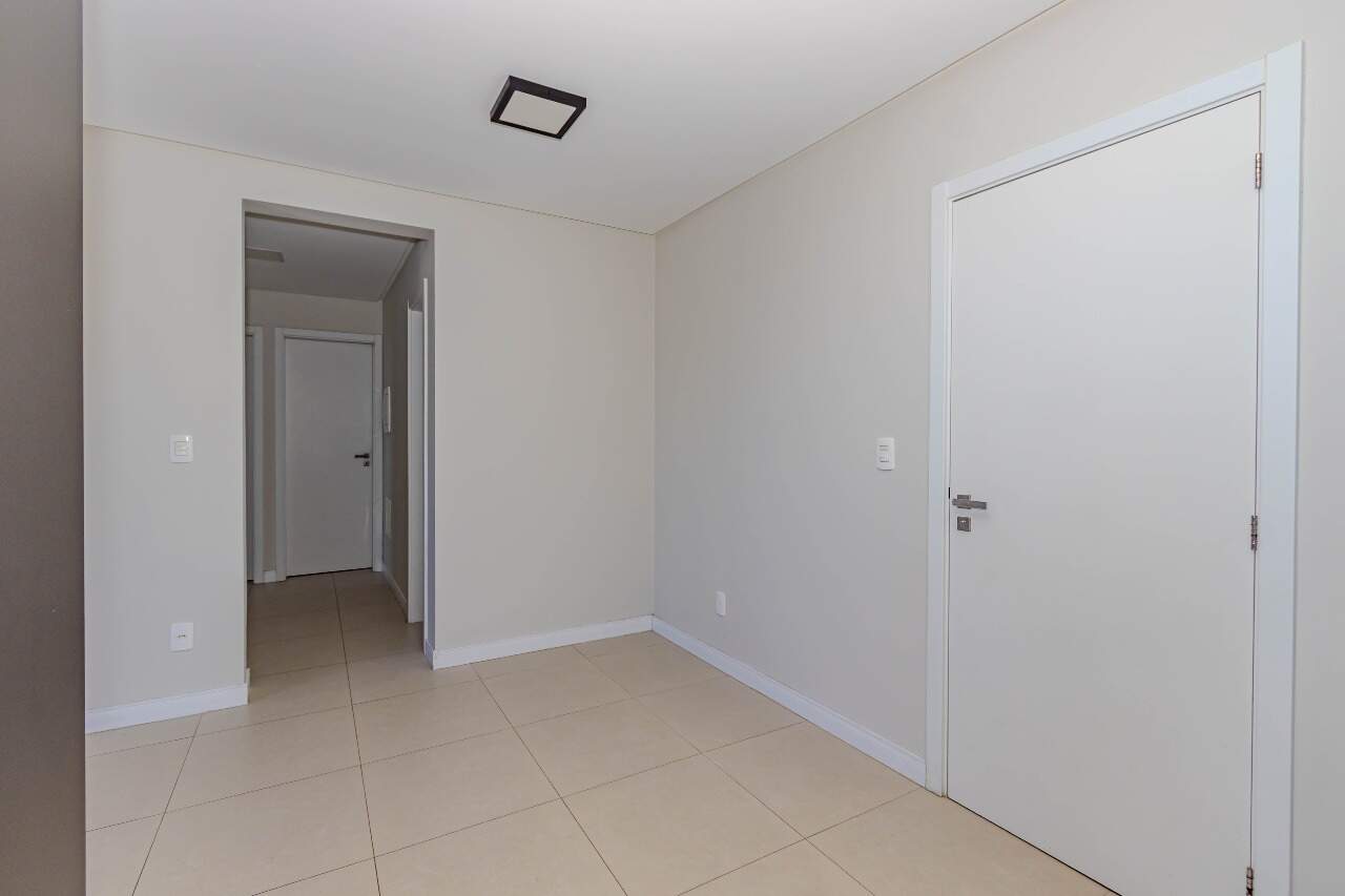 Apartamento à venda no Praia Brava: 