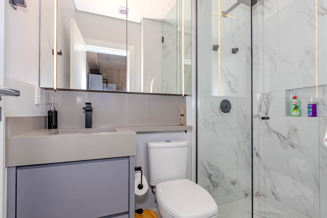 Apartamento à venda no Pioneiros: 