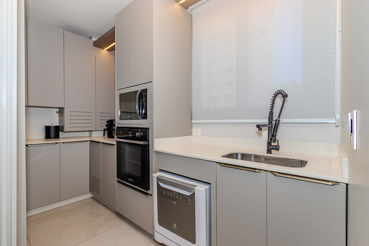 Apartamento à venda no Pioneiros: 