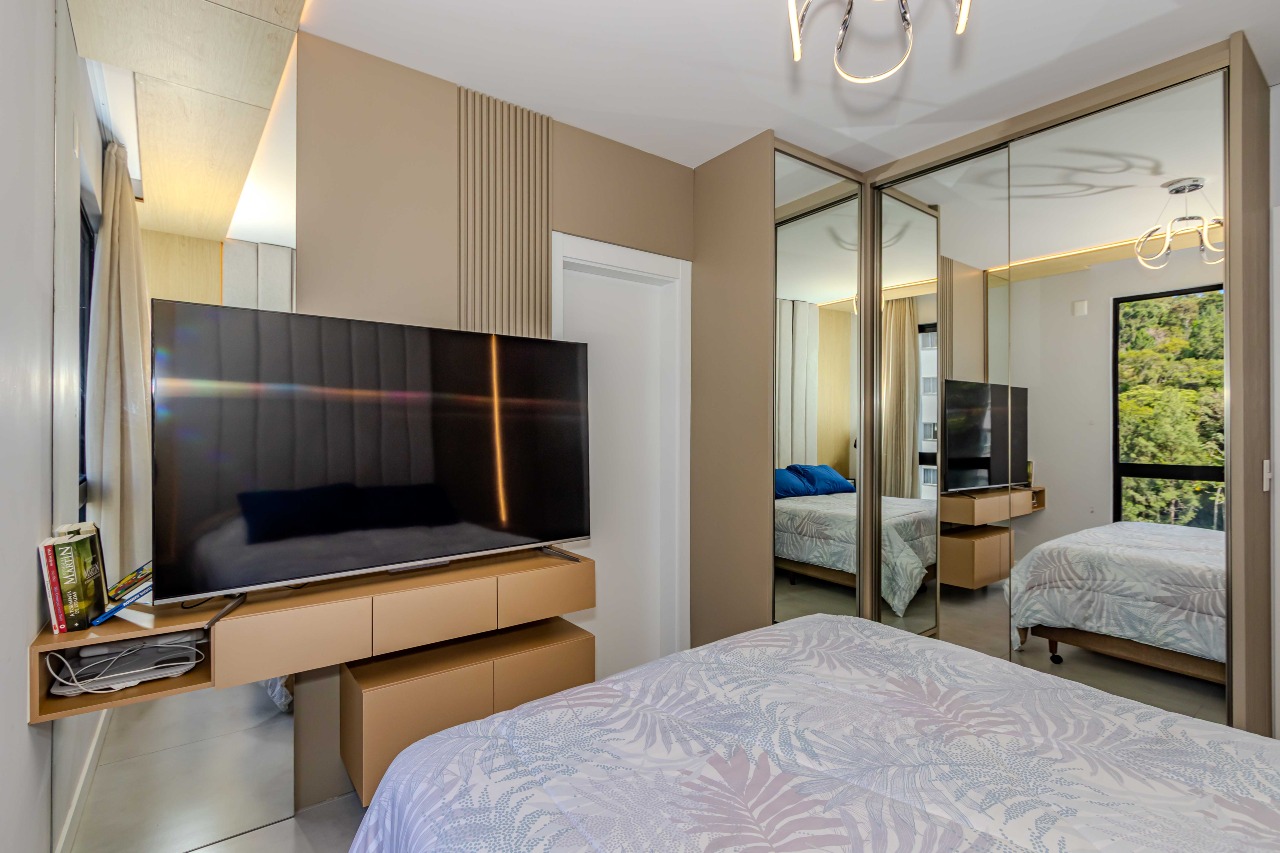 Apartamento à venda no Pioneiros: 