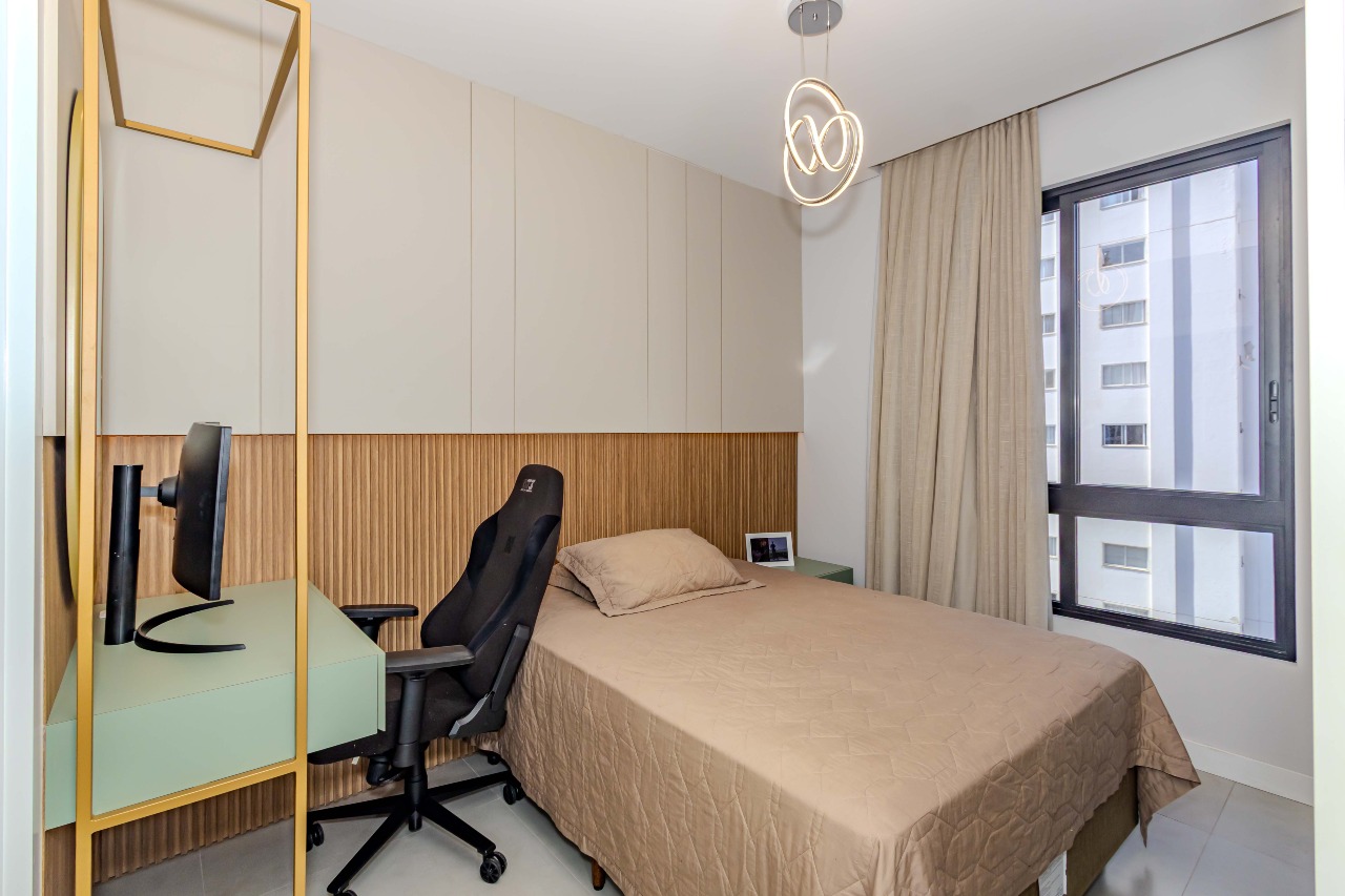 Apartamento à venda no Pioneiros: 