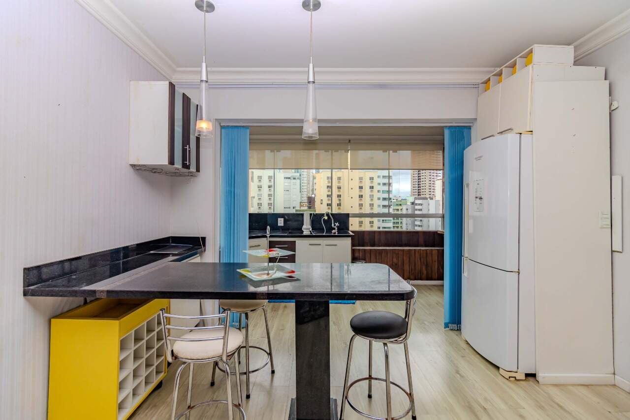 Apartamento à venda no Centro: 