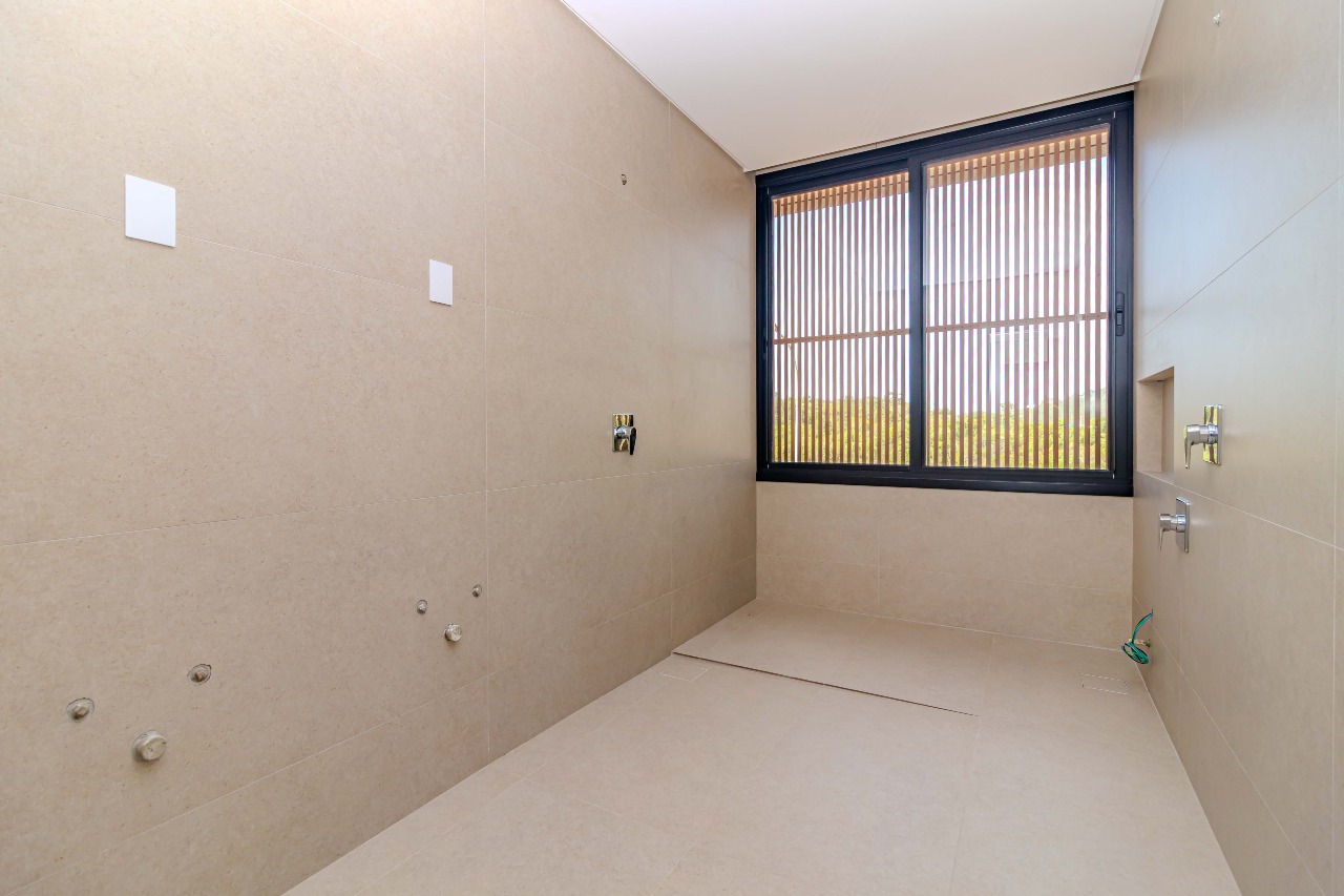 Casa de Condomínio à venda no Centro: 