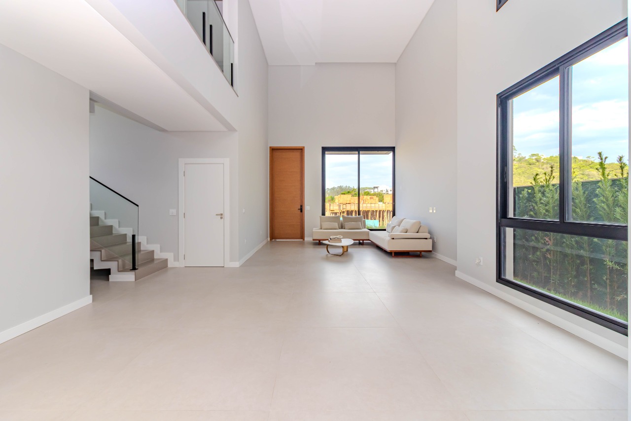 Casa de Condomínio à venda no Centro: 