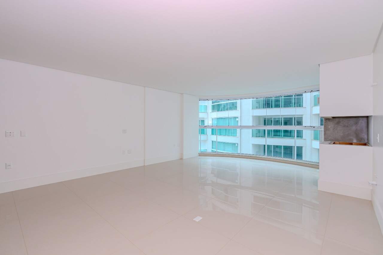 Apartamento à venda no Praia Brava: 