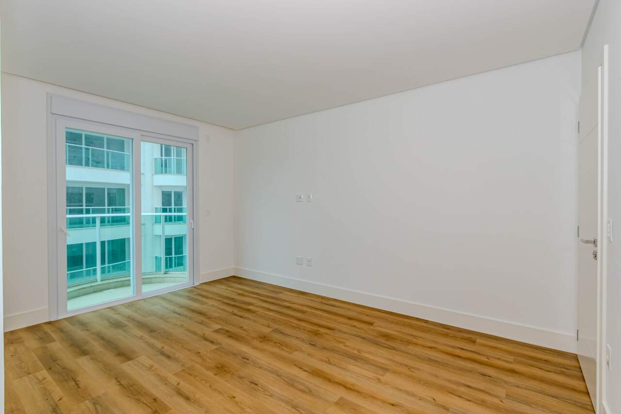 Apartamento à venda no Praia Brava: