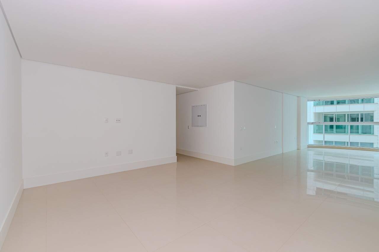 Apartamento à venda no Praia Brava: