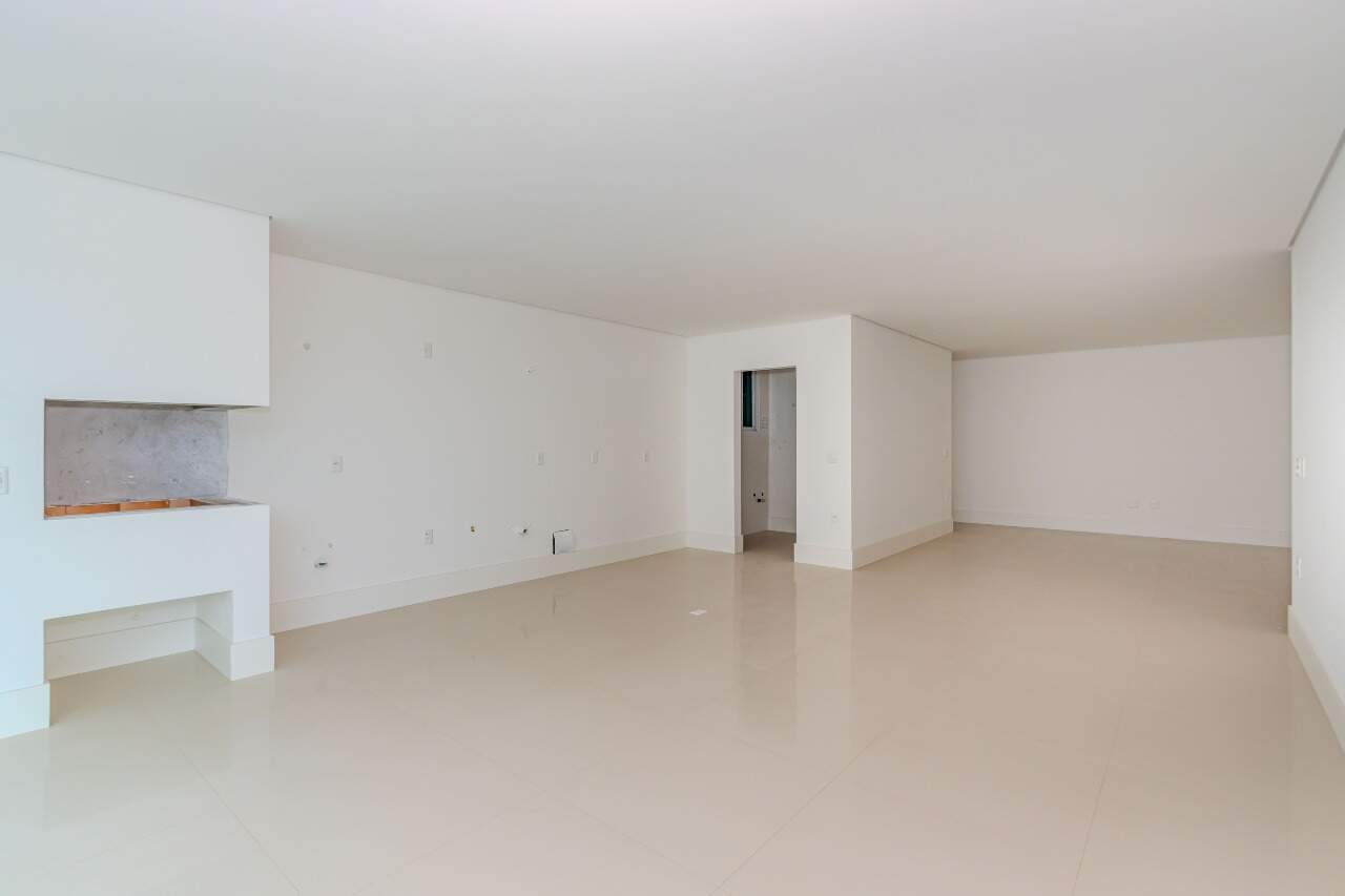 Apartamento à venda no Praia Brava: 