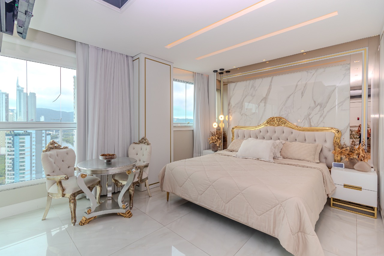 Cobertura à venda no Centro: 