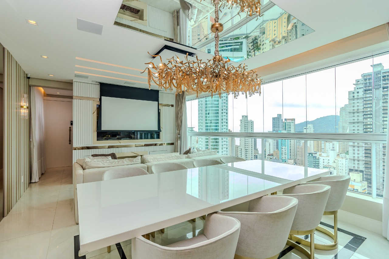 Cobertura à venda no Centro: 