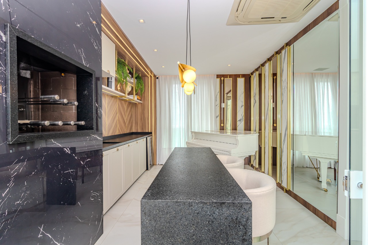 Cobertura à venda no Centro: 