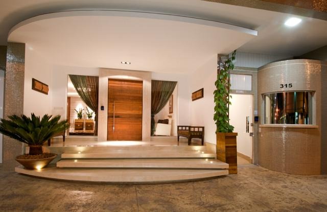 Apartamento à venda no Centro: Entrada do Lorena Cristina
