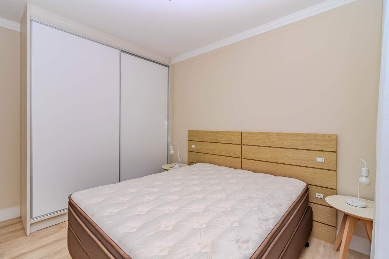 Apartamento à venda no Pioneiros: