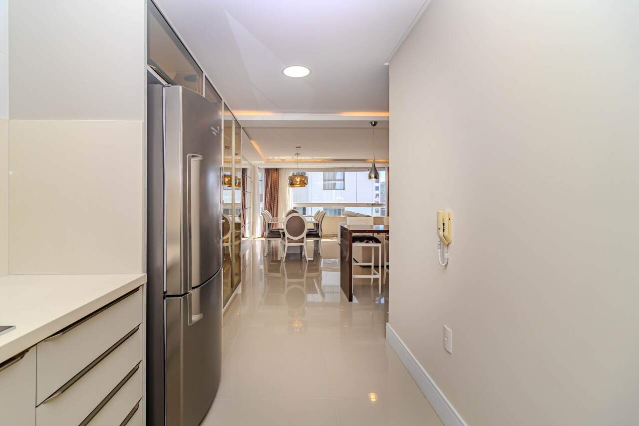 Apartamento à venda no Pioneiros: