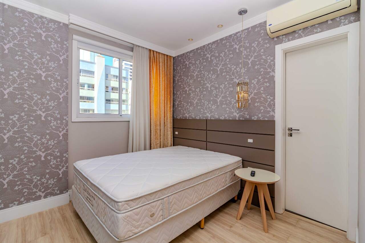 Apartamento à venda no Pioneiros: