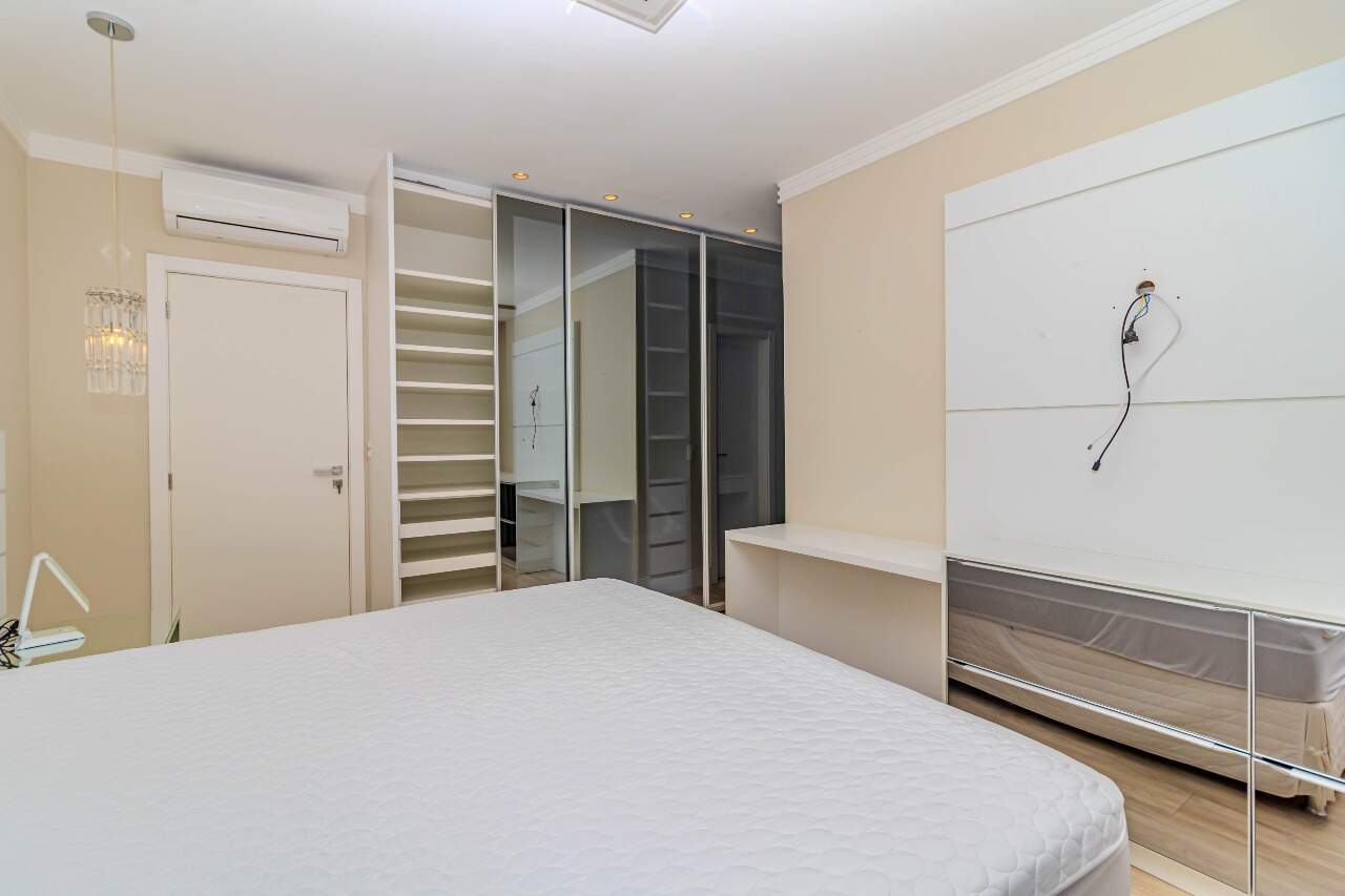 Apartamento à venda no Pioneiros: