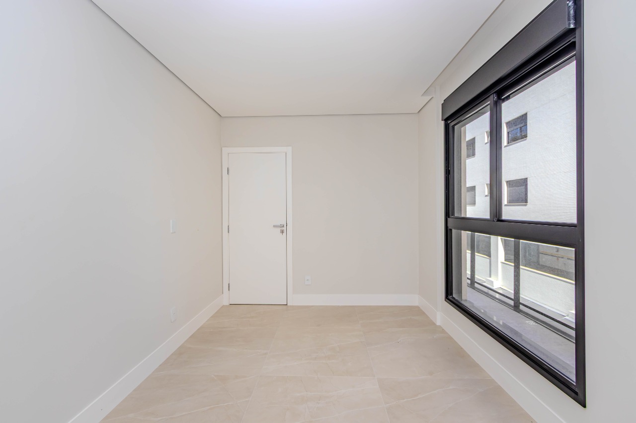 Apartamento à venda no Praia Brava: 