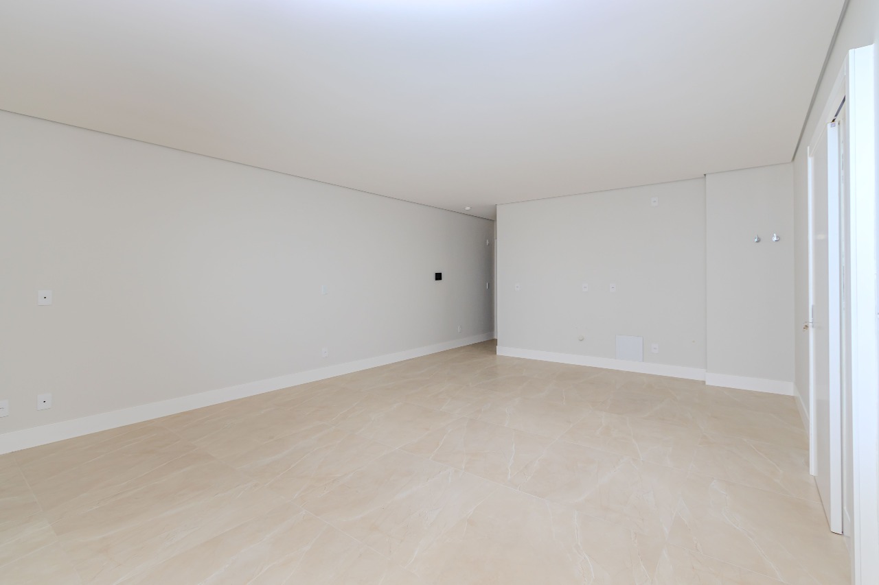 Apartamento à venda no Praia Brava: 