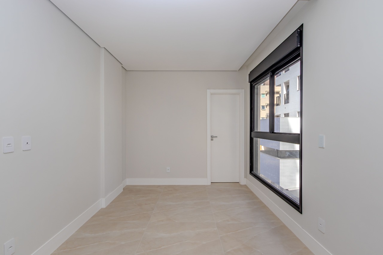 Apartamento à venda no Praia Brava: 