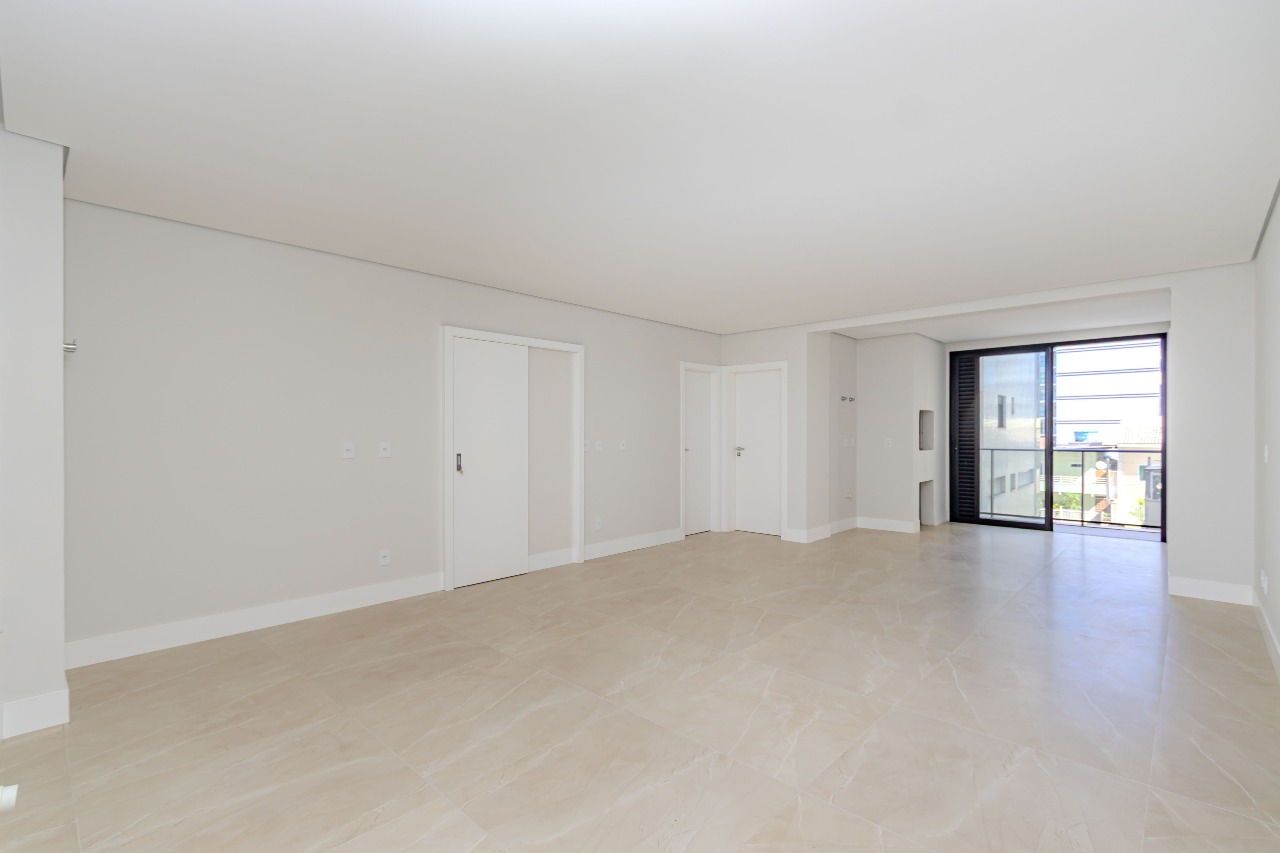 Apartamento à venda no Praia Brava: 