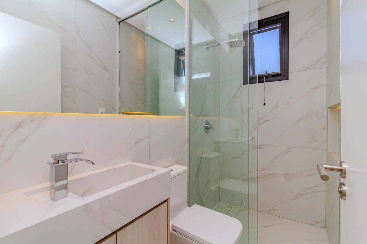 Casa de Condomínio à venda no Centro: 