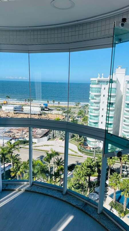 Apartamento à venda no Praia Brava: 