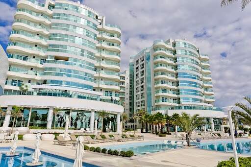 Apartamento à venda no Praia Brava: 