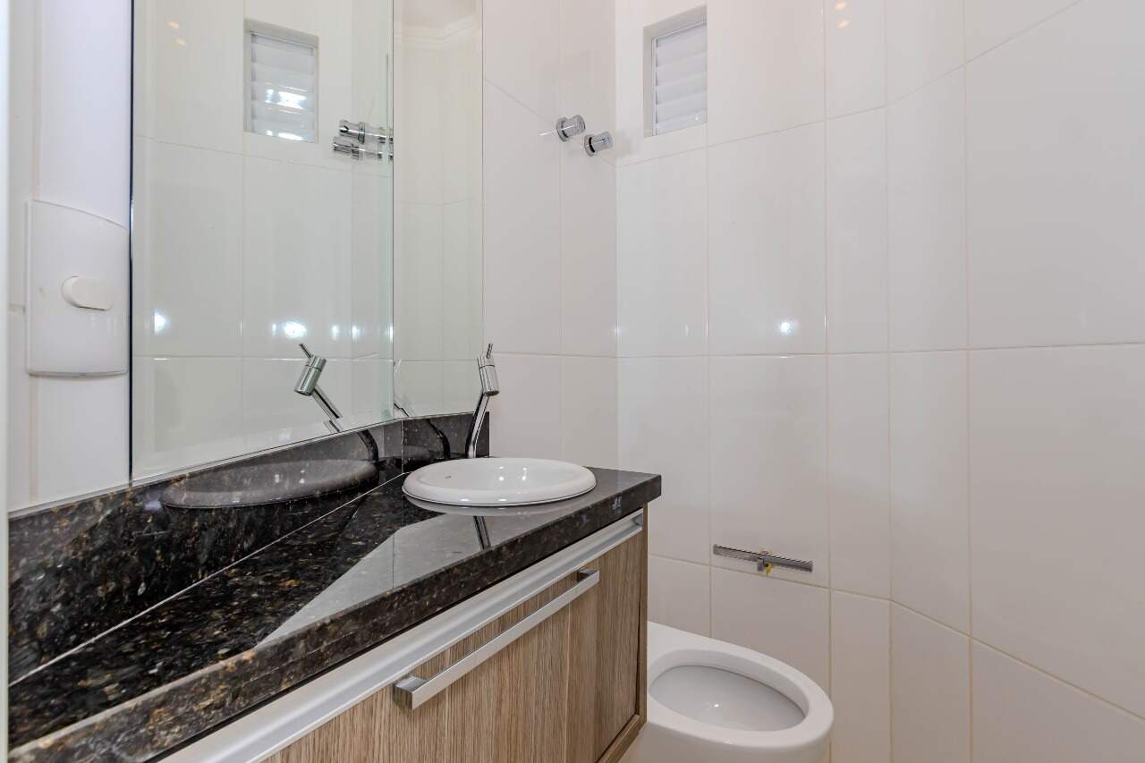 Apartamento diferenciado à venda no Pioneiros: